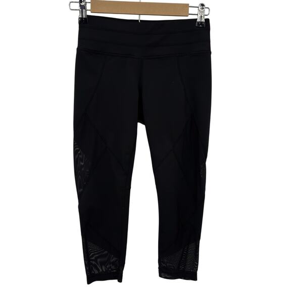 Athleta Black Capri Pants Mesh Size XS Workout Gymcore Yoga Pilates Dance Y2K - Picture 1 of 10